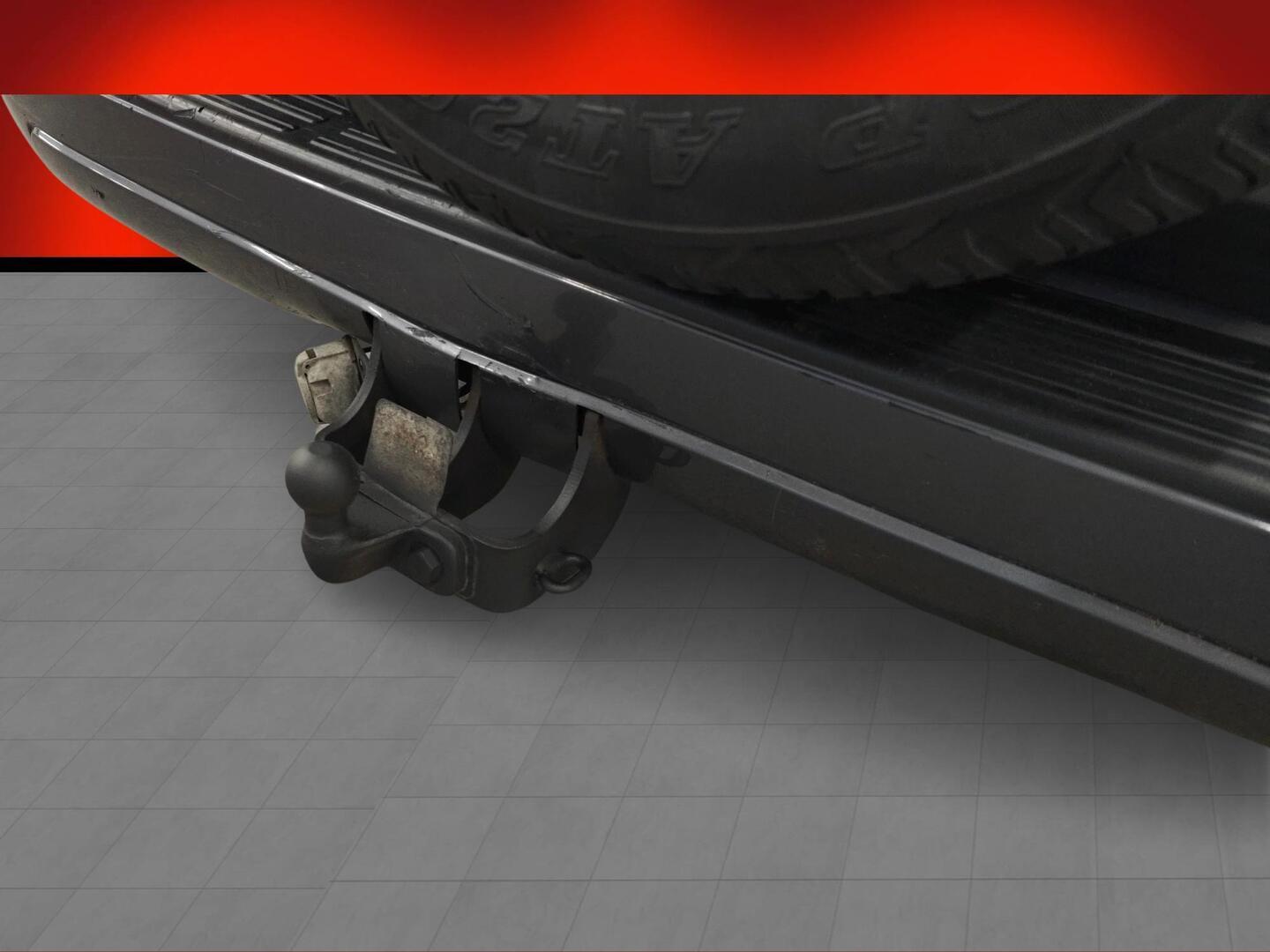 TOYOTA Land Cruiser 2004