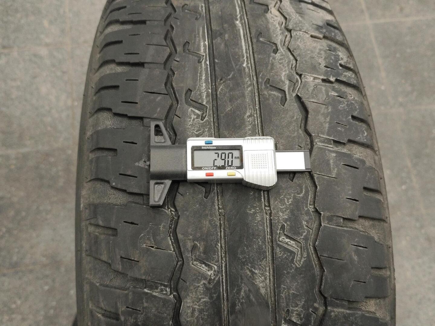 TOYOTA Land Cruiser 2004