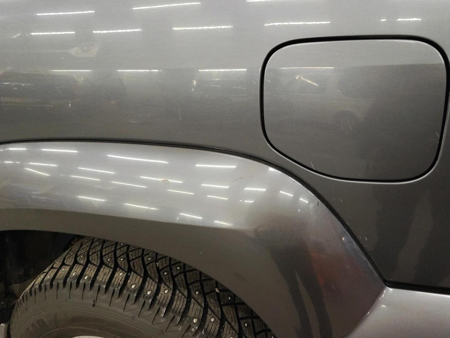 TOYOTA Land Cruiser 2004