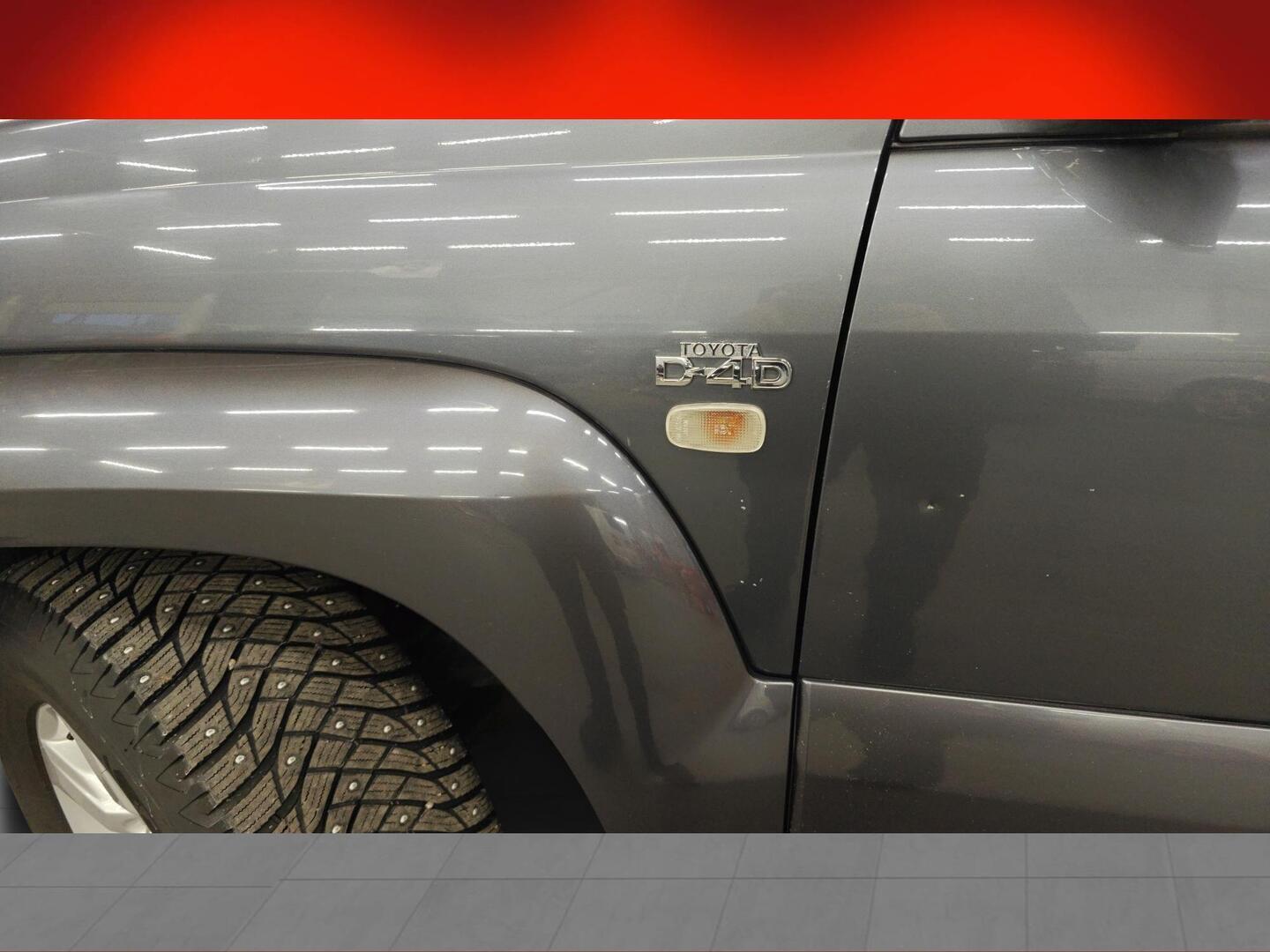 TOYOTA Land Cruiser 2004