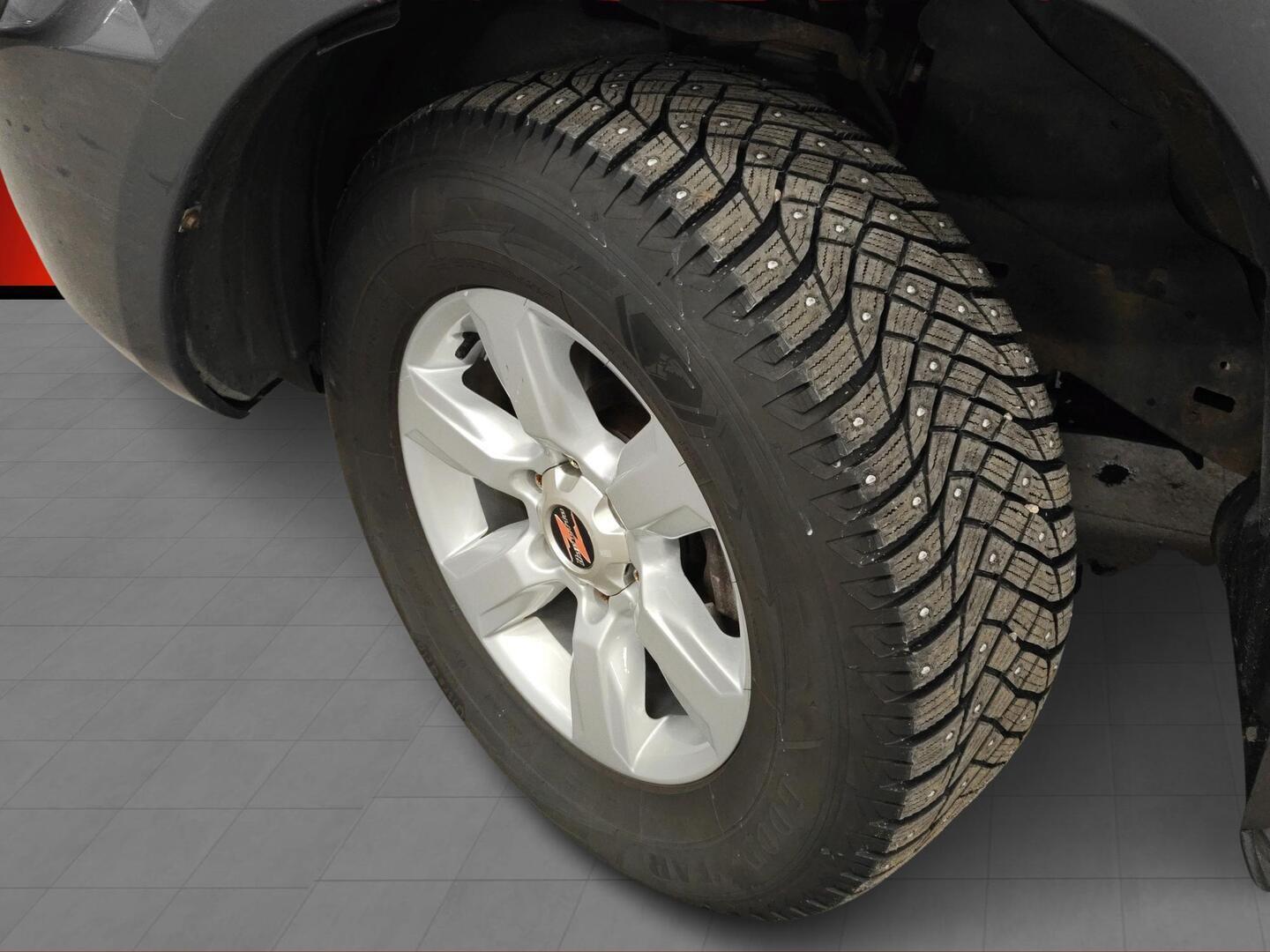 TOYOTA Land Cruiser 2004