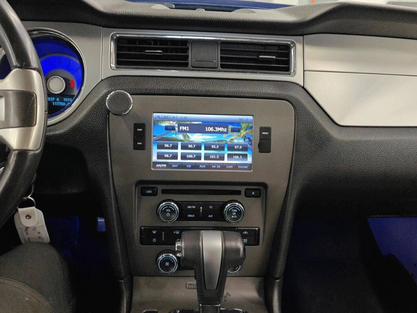 FORD Mustang 2010
