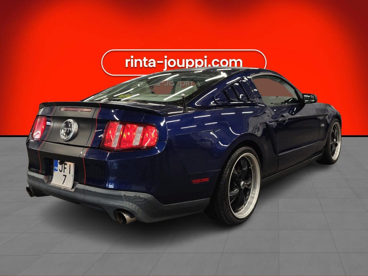 FORD Mustang 2010