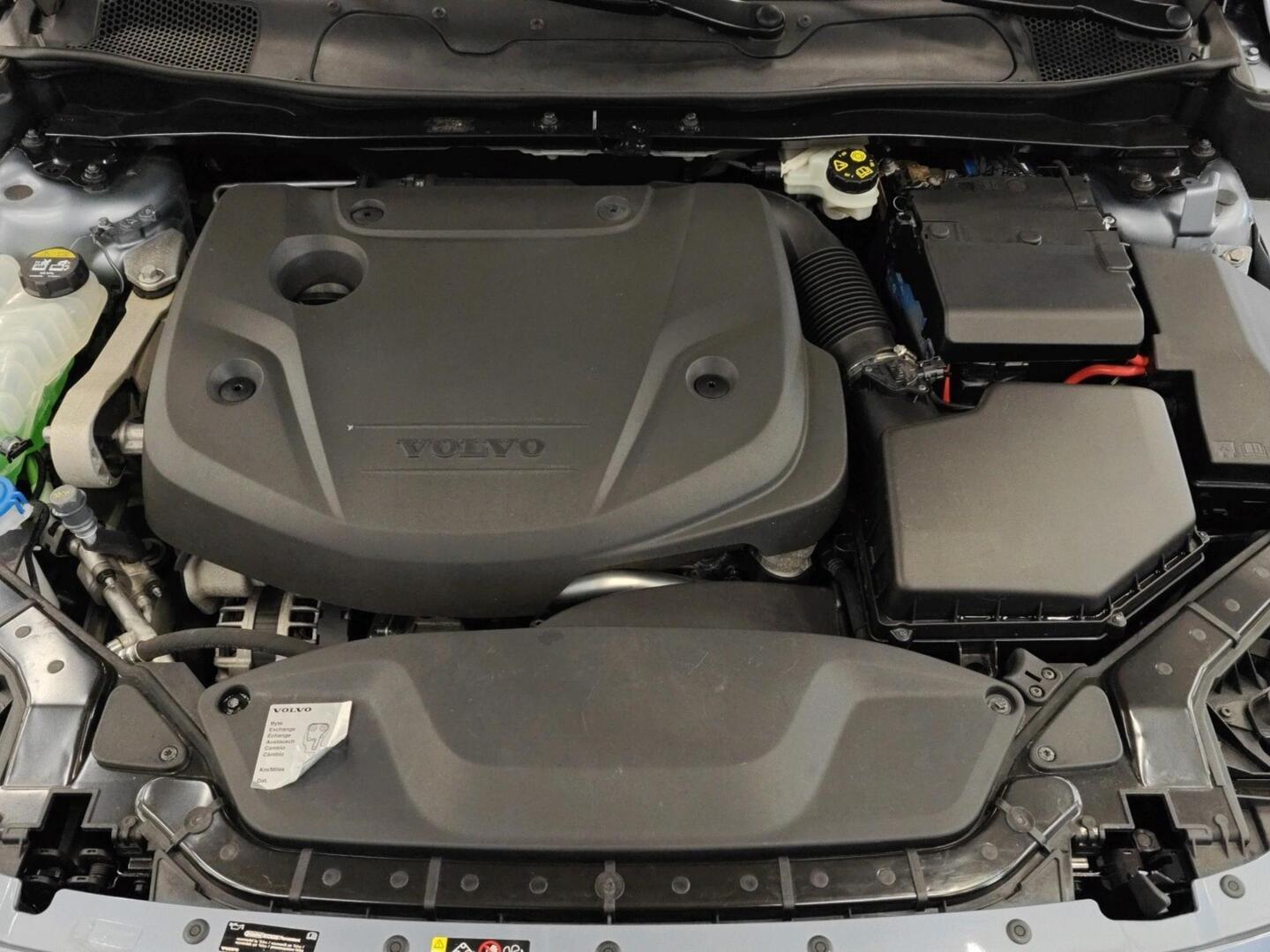 VOLVO V40 Cross Country 2017