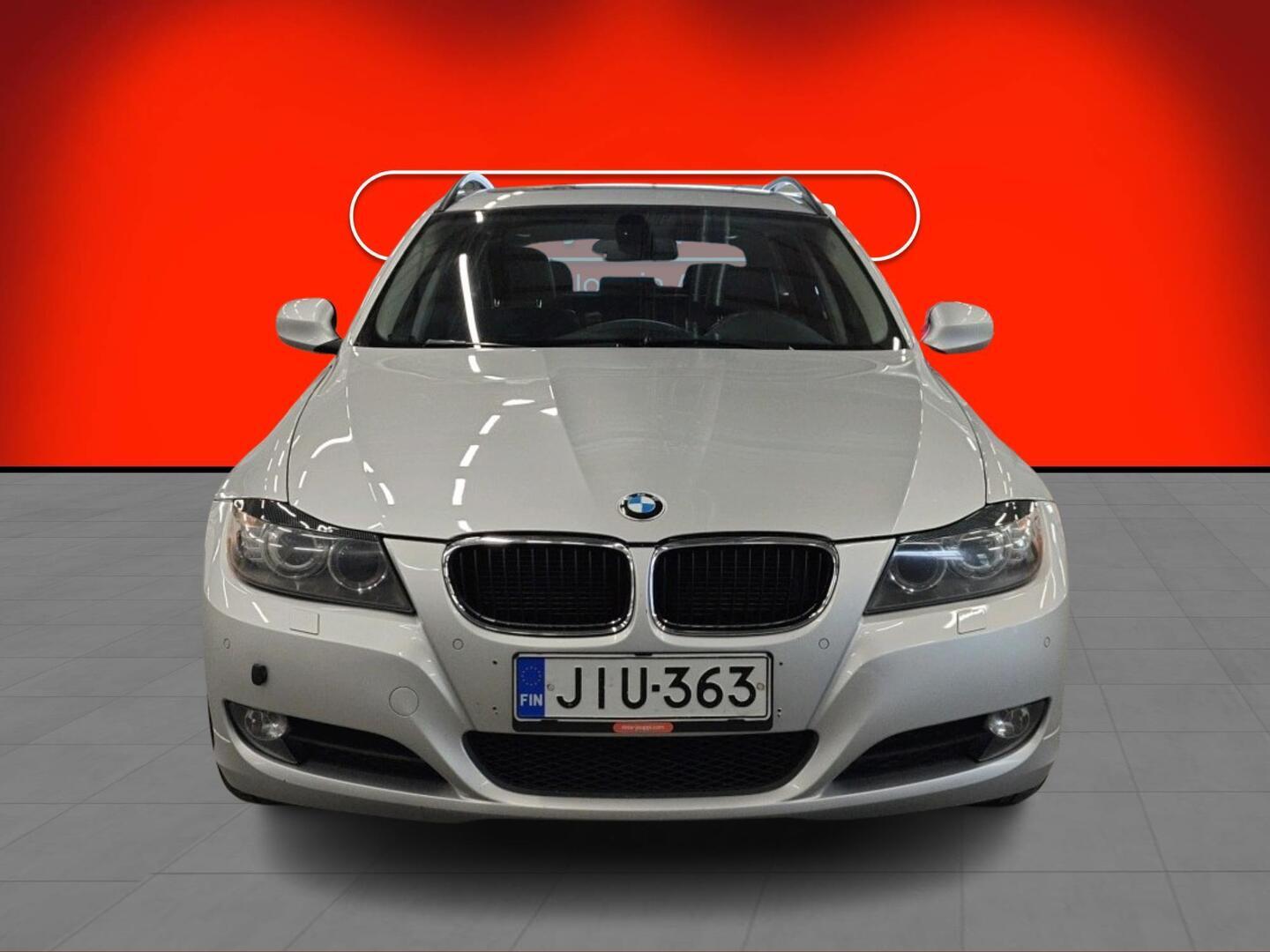 BMW 318 2009