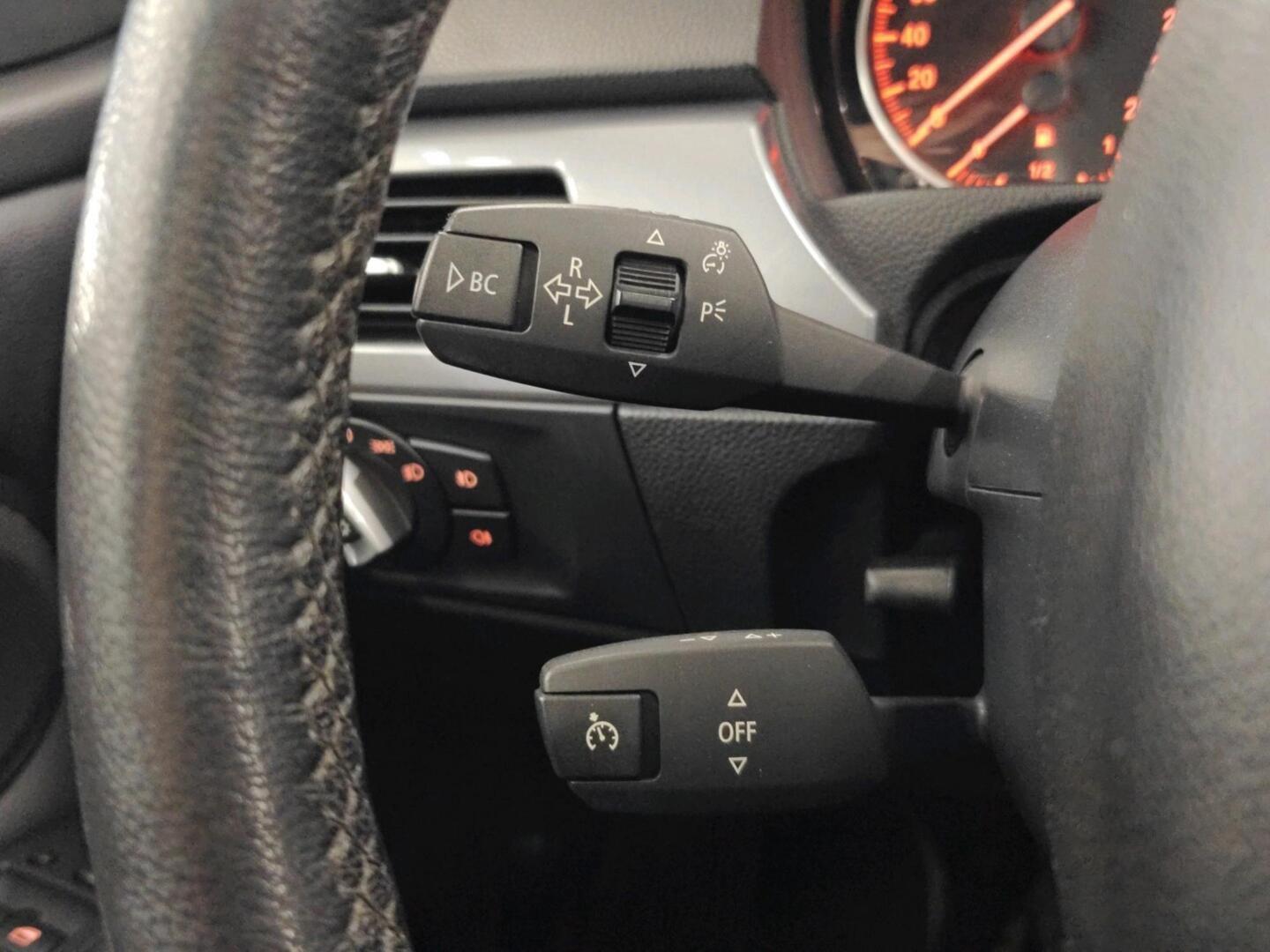 BMW 318 2009