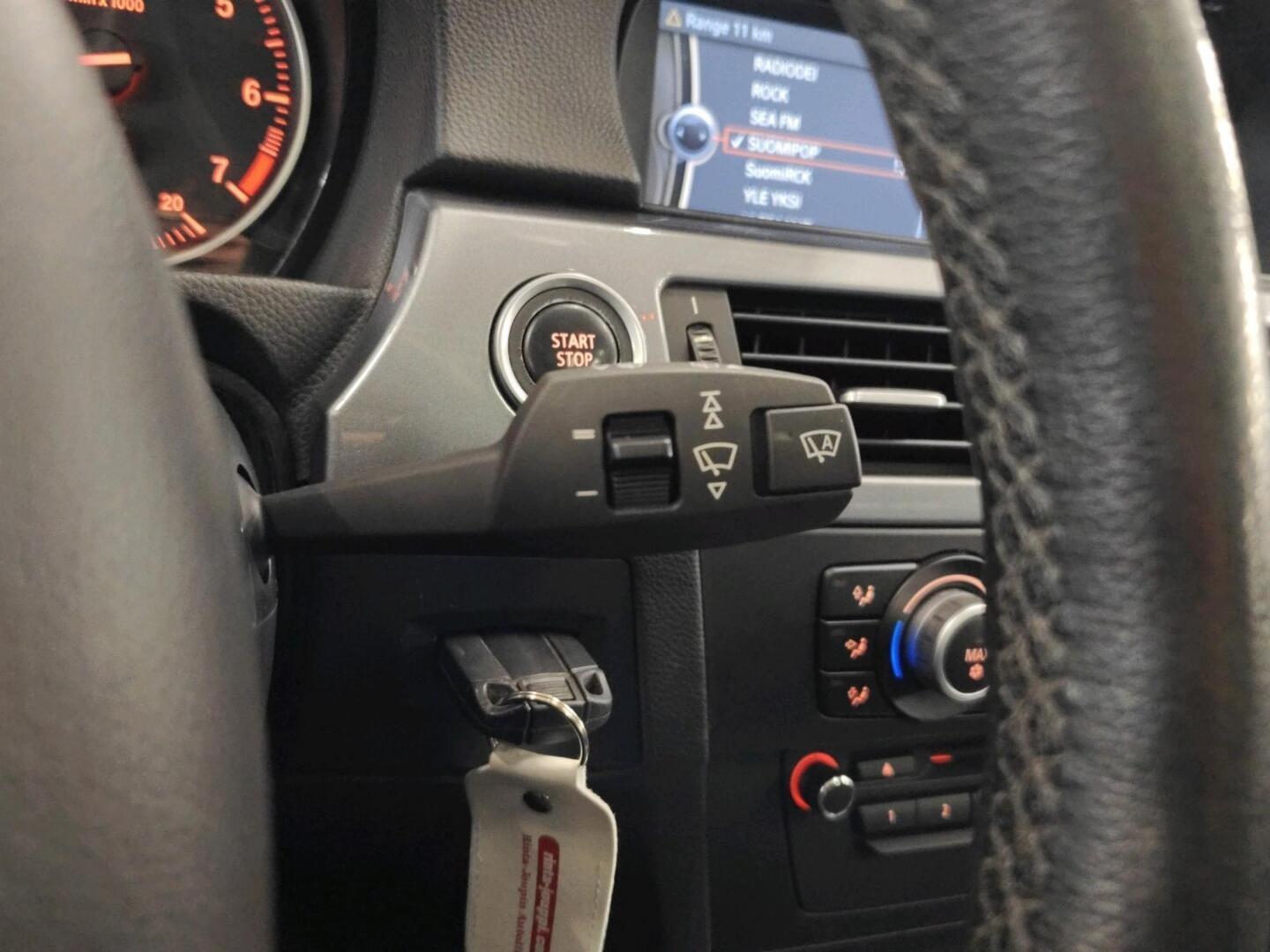 BMW 318 2009