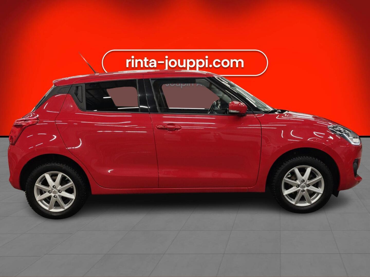 SUZUKI Swift 2018