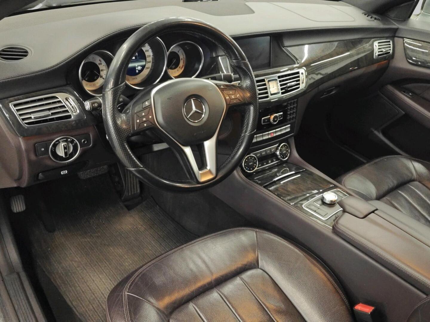 MERCEDES-BENZ CLS 2013