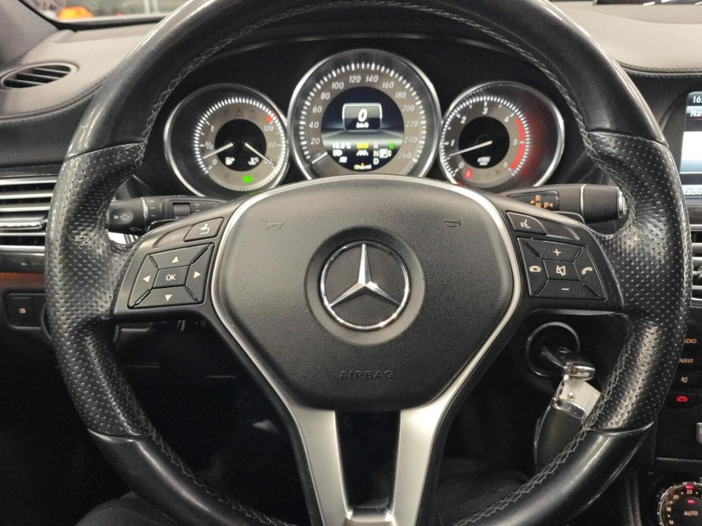 MERCEDES-BENZ CLS 2013