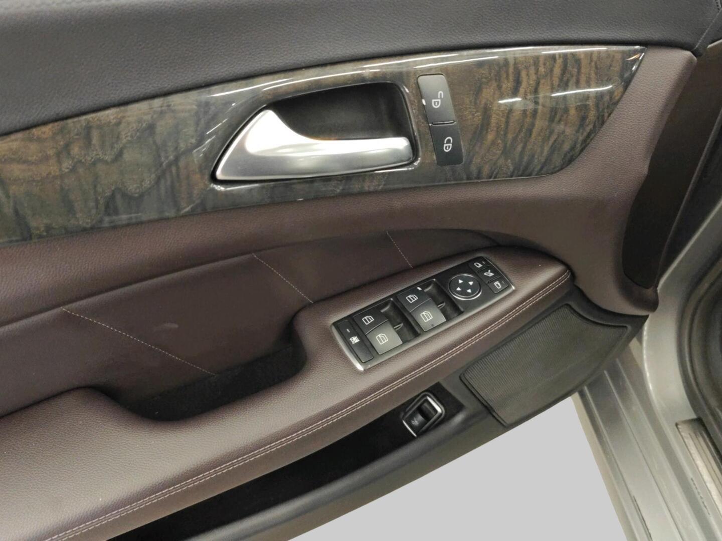 MERCEDES-BENZ CLS 2013