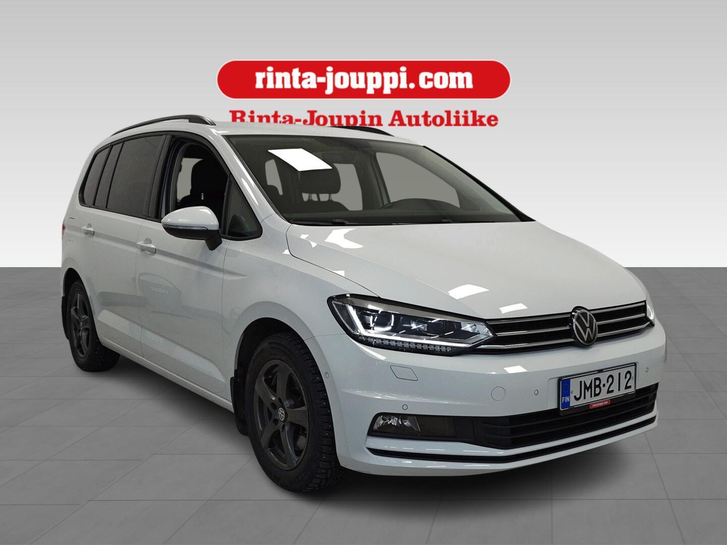 VOLKSWAGEN Touran 2021