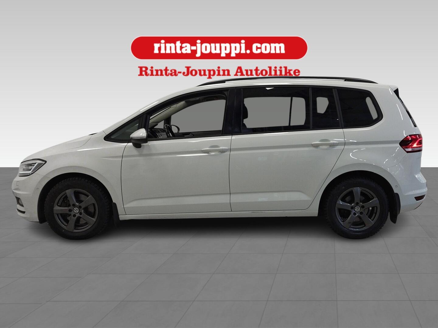 VOLKSWAGEN Touran 2021
