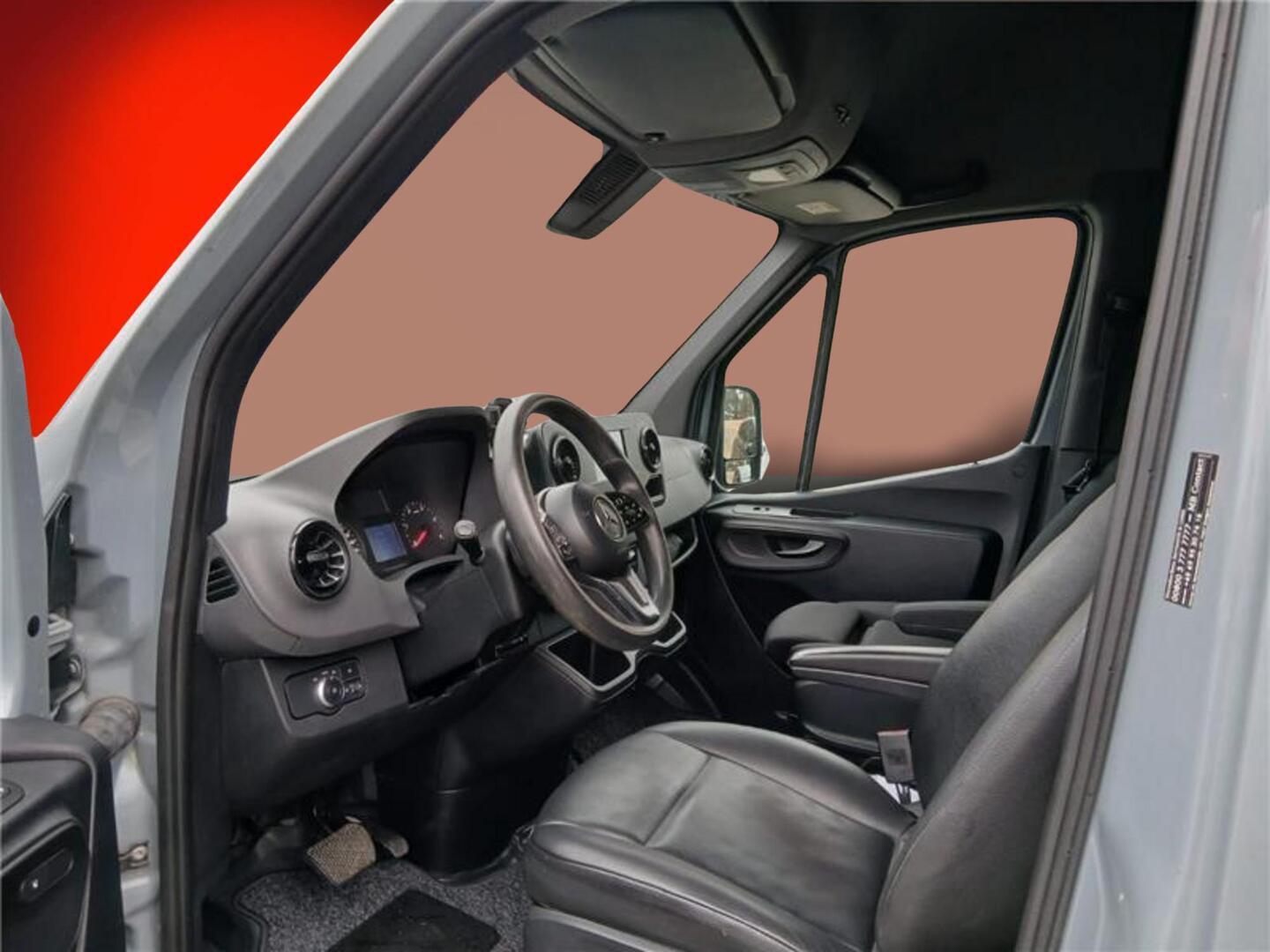 MERCEDES-BENZ Sprinter 2019