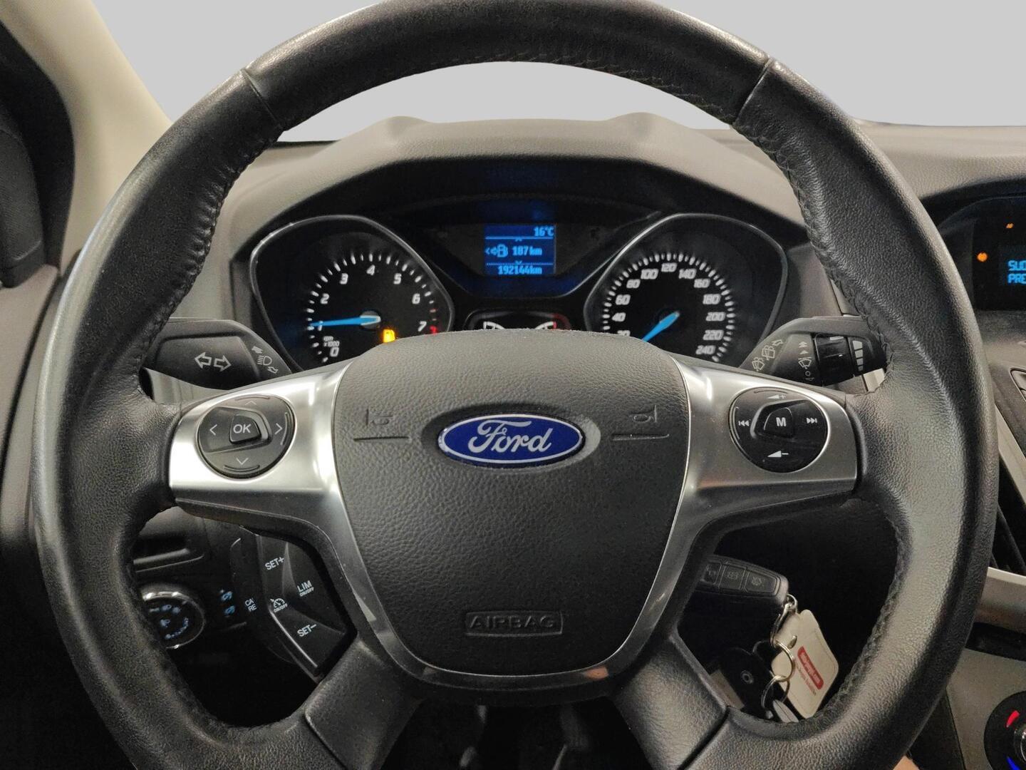 FORD Focus 2013