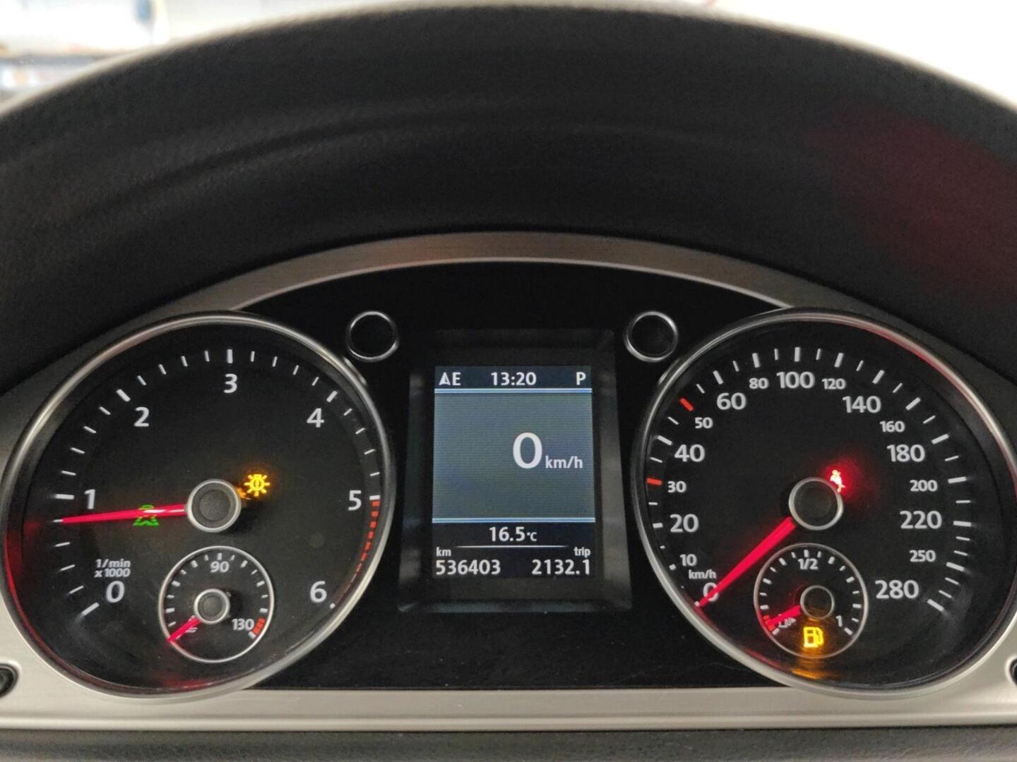 VOLKSWAGEN Passat CC 2011