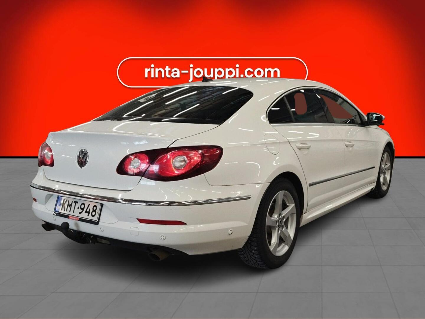 VOLKSWAGEN Passat CC 2011