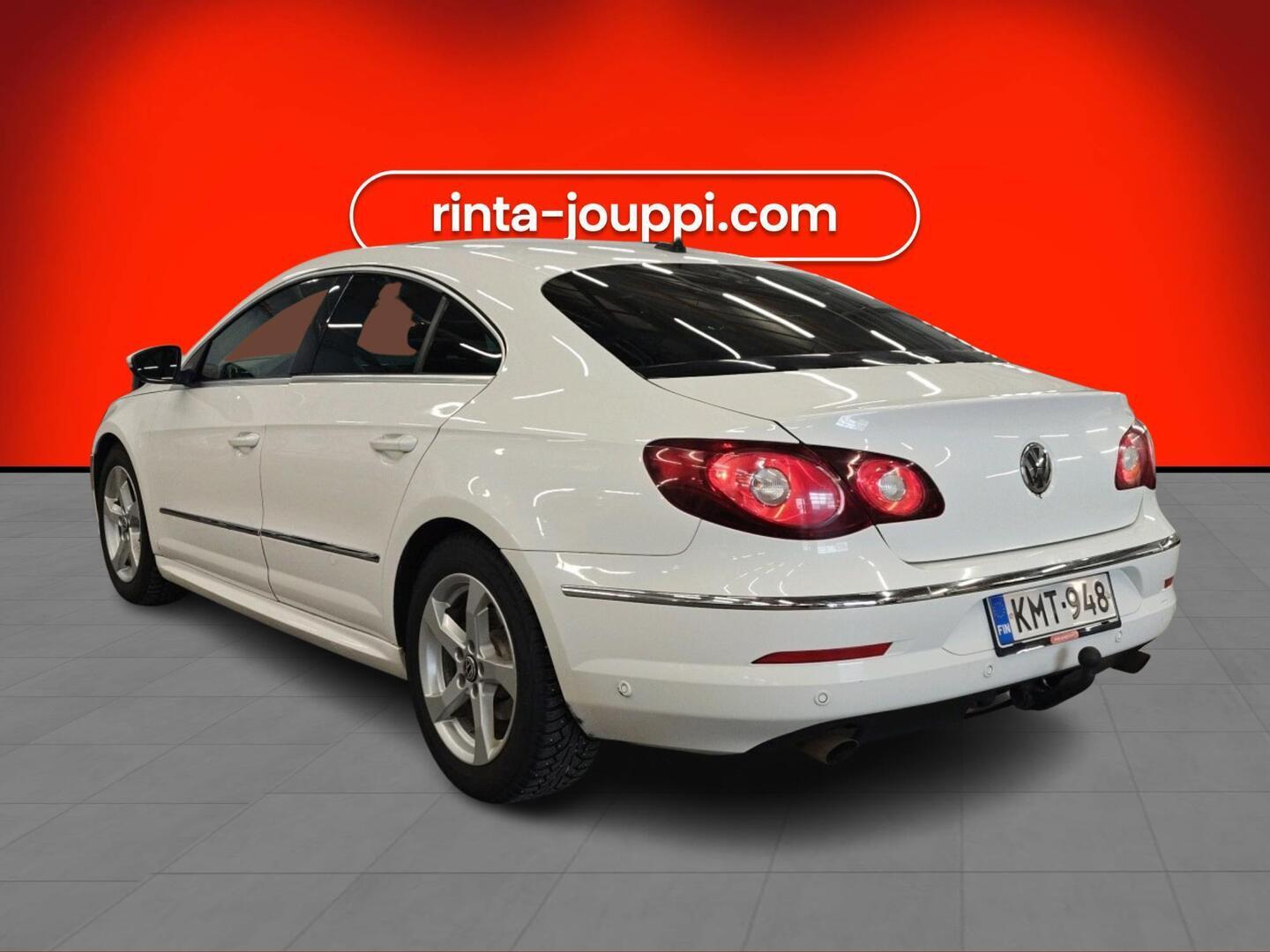 VOLKSWAGEN Passat CC 2011