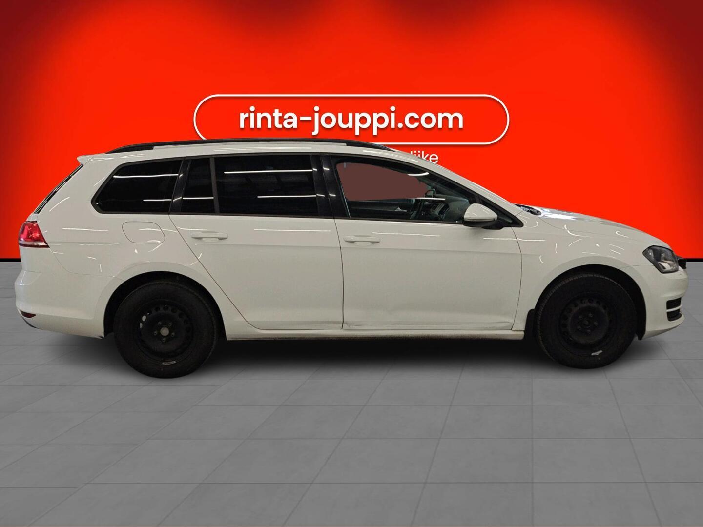 VOLKSWAGEN Golf 2016