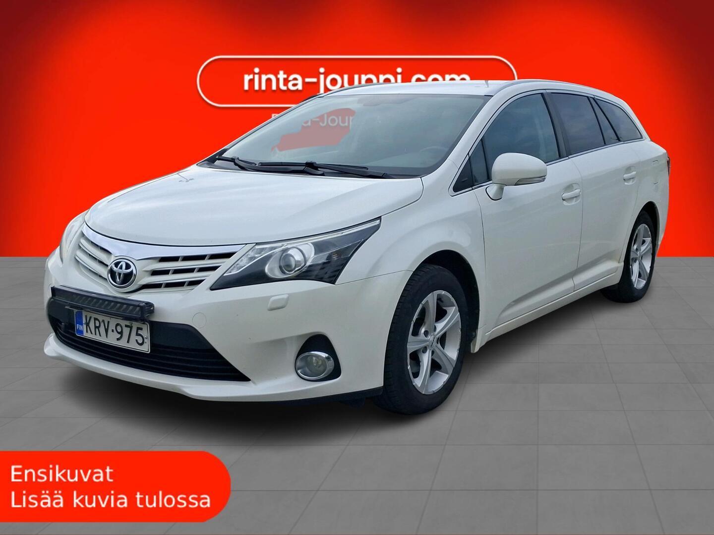 TOYOTA Avensis 2013