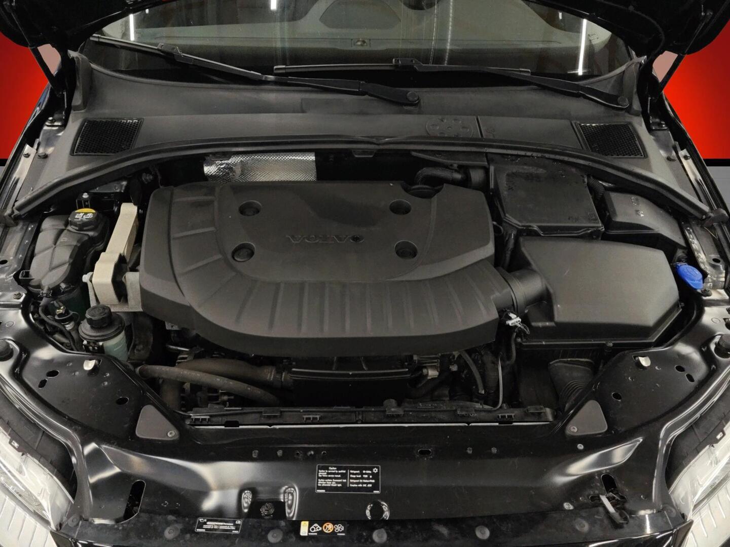 VOLVO XC70 2016