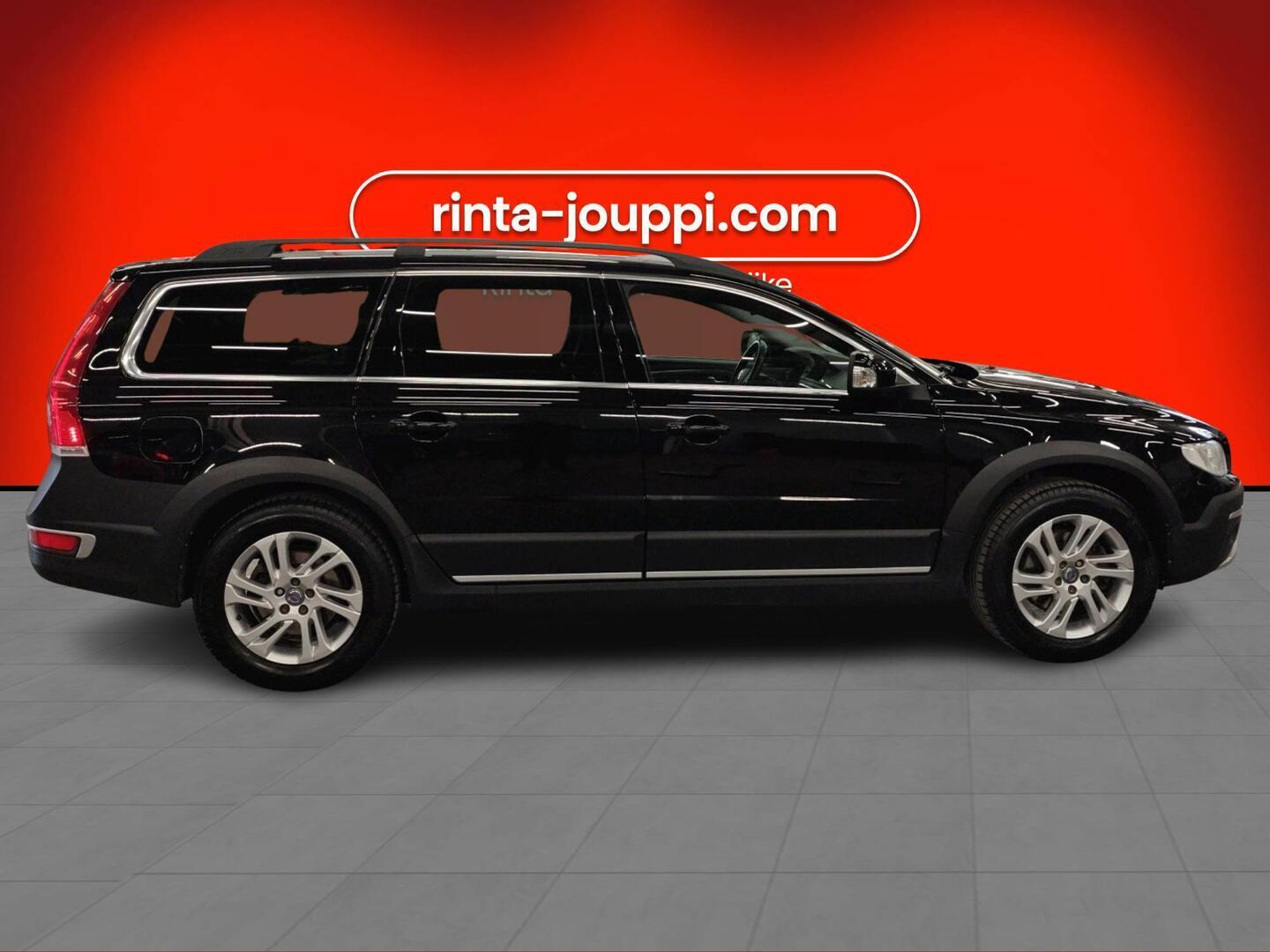 VOLVO XC70 2016