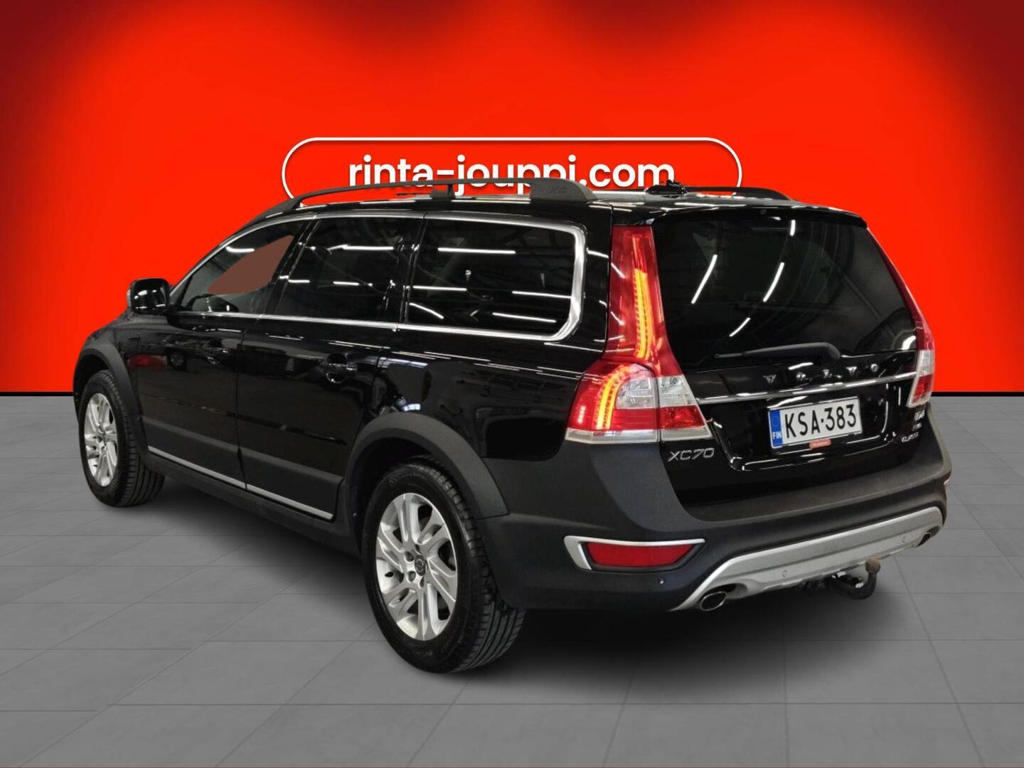 VOLVO XC70 2016