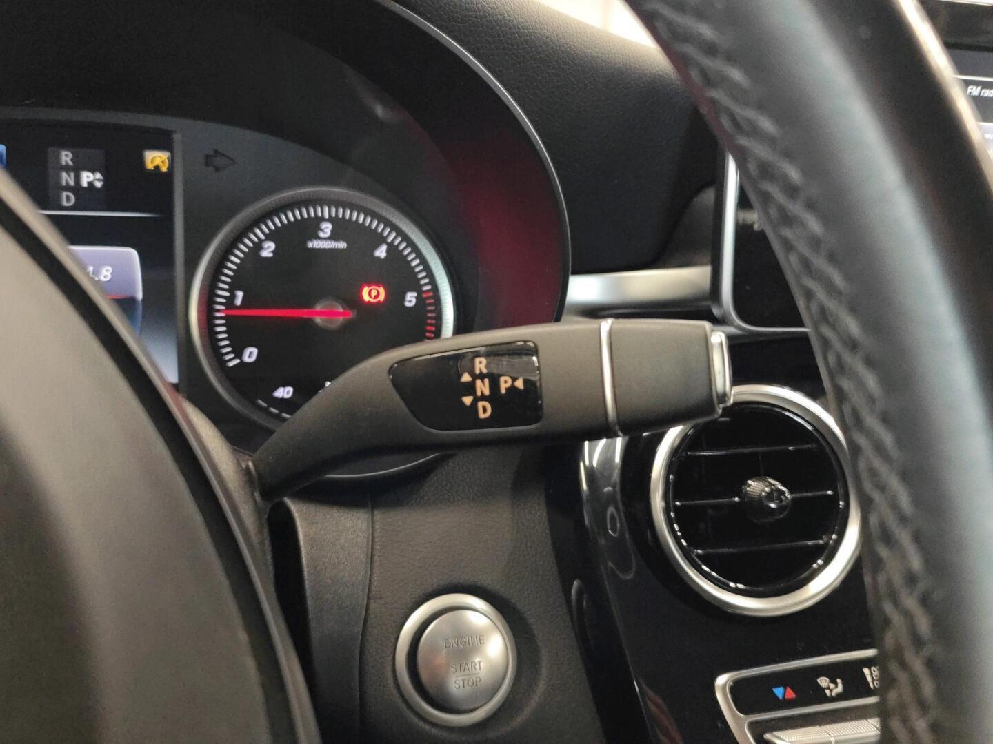 MERCEDES-BENZ C 2016