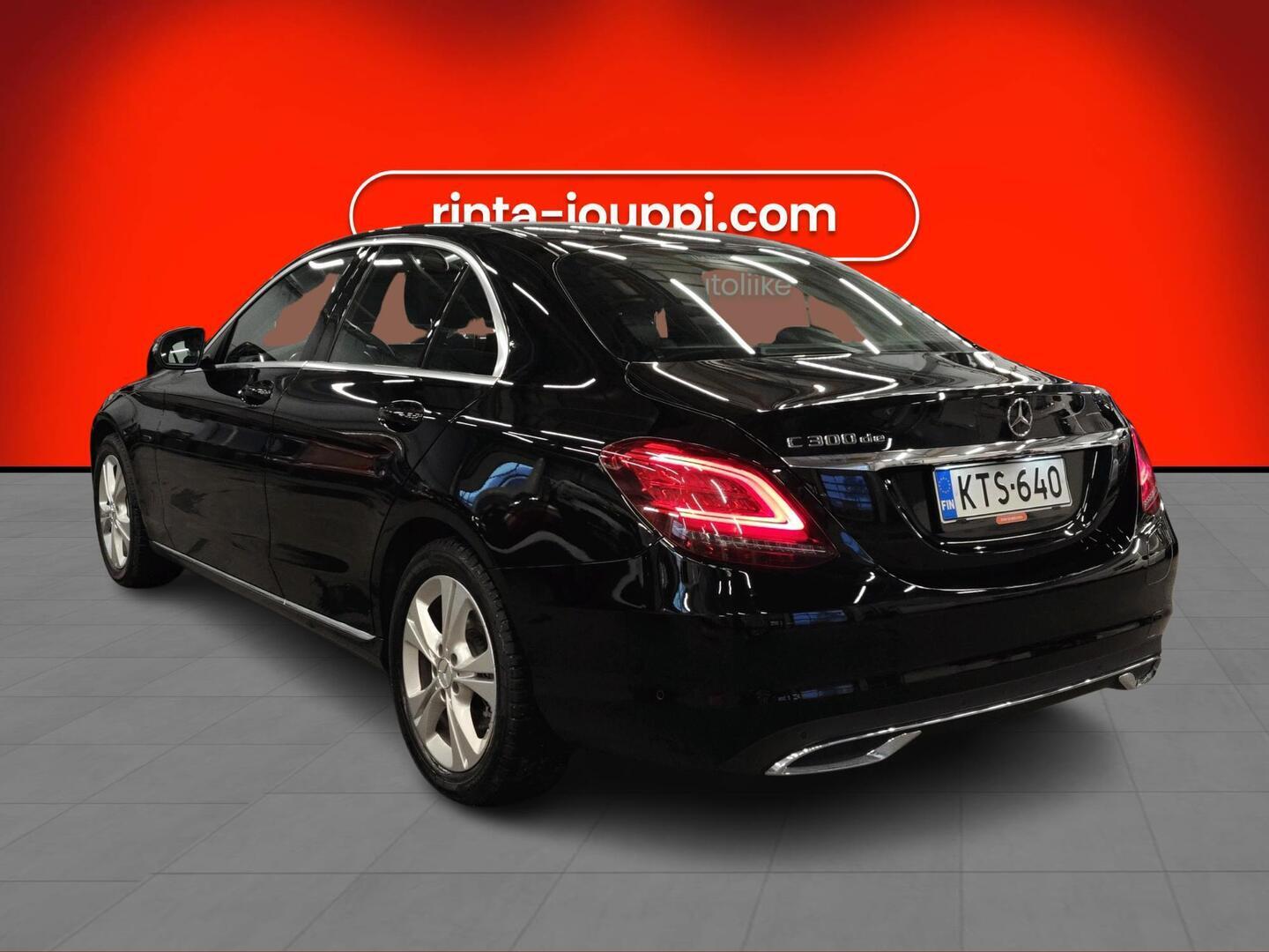 MERCEDES-BENZ C 2020