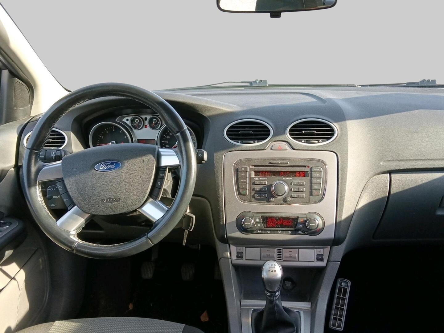 FORD Focus 2010