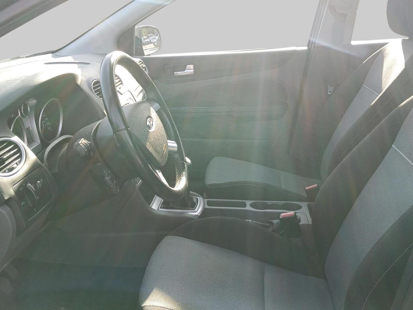 FORD Focus 2010