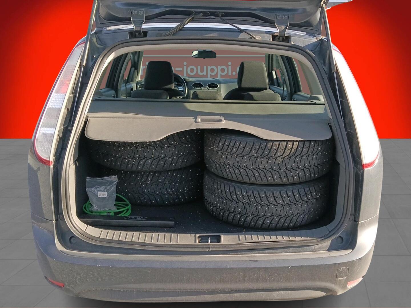 FORD Focus 2010