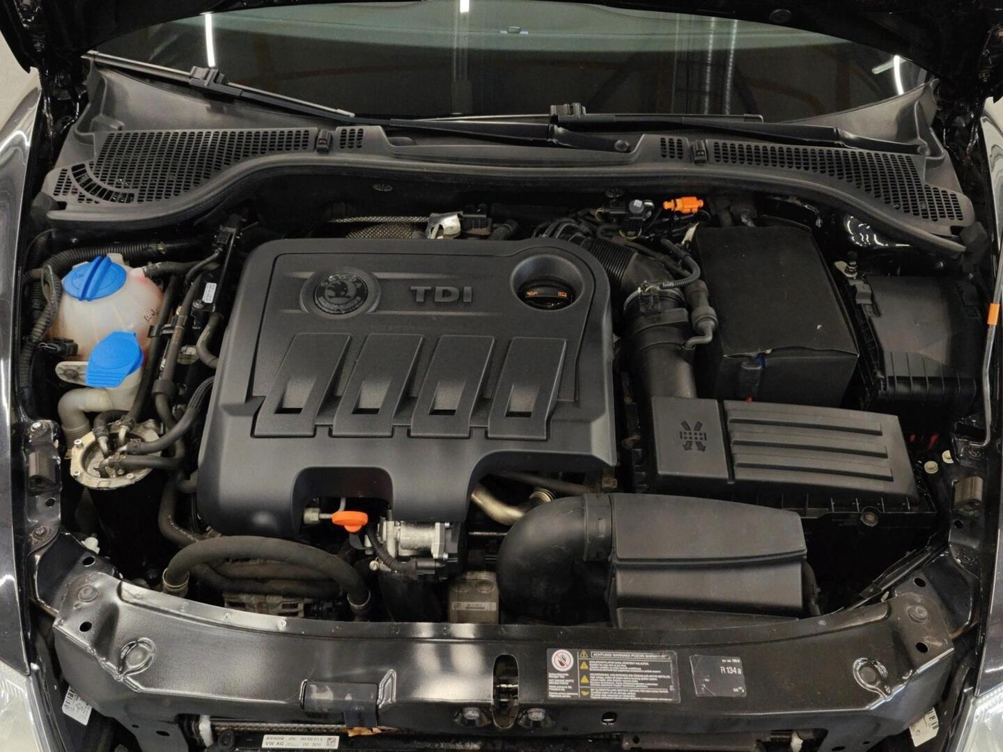 SKODA Octavia 2013