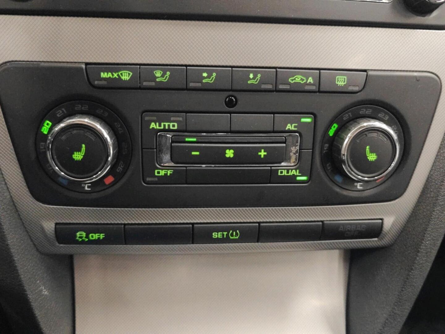 SKODA Octavia 2013