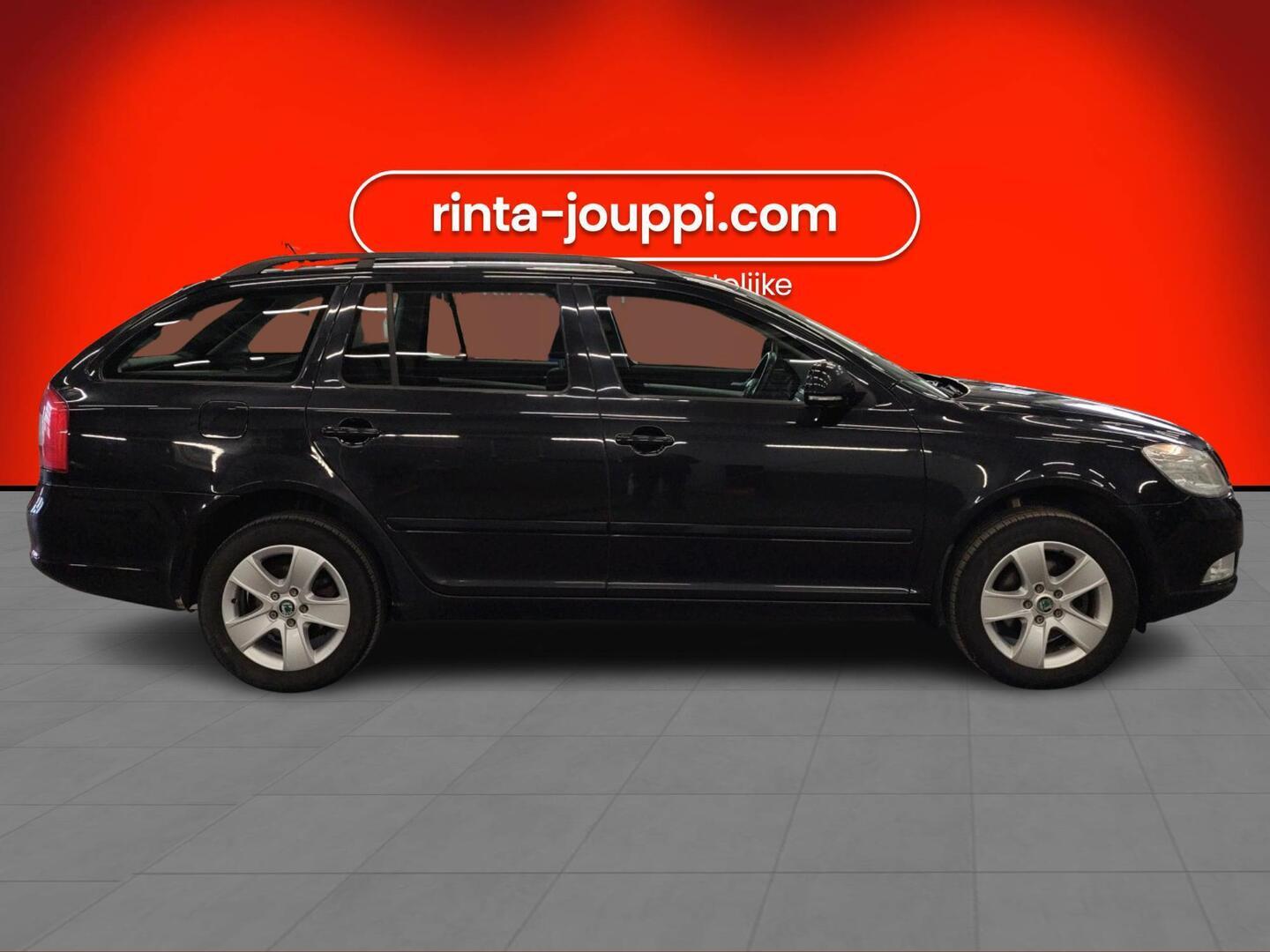 SKODA Octavia 2013