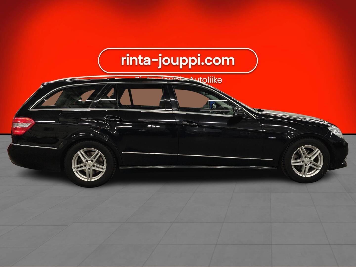 MERCEDES-BENZ E 2012