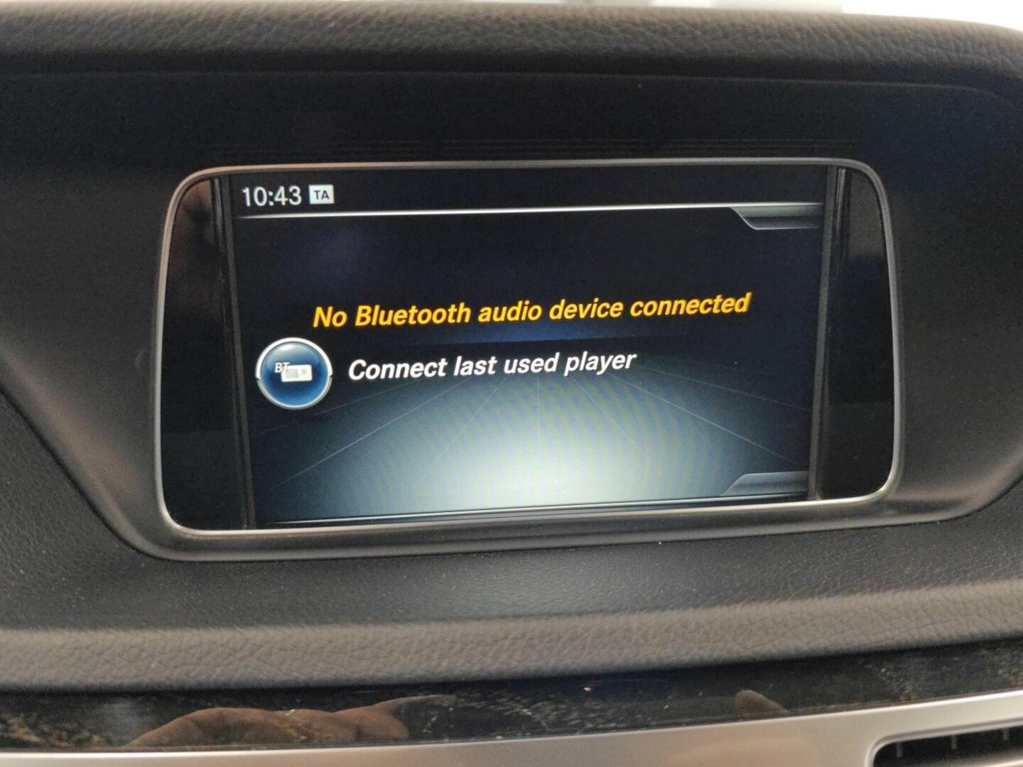 MERCEDES-BENZ E 2015