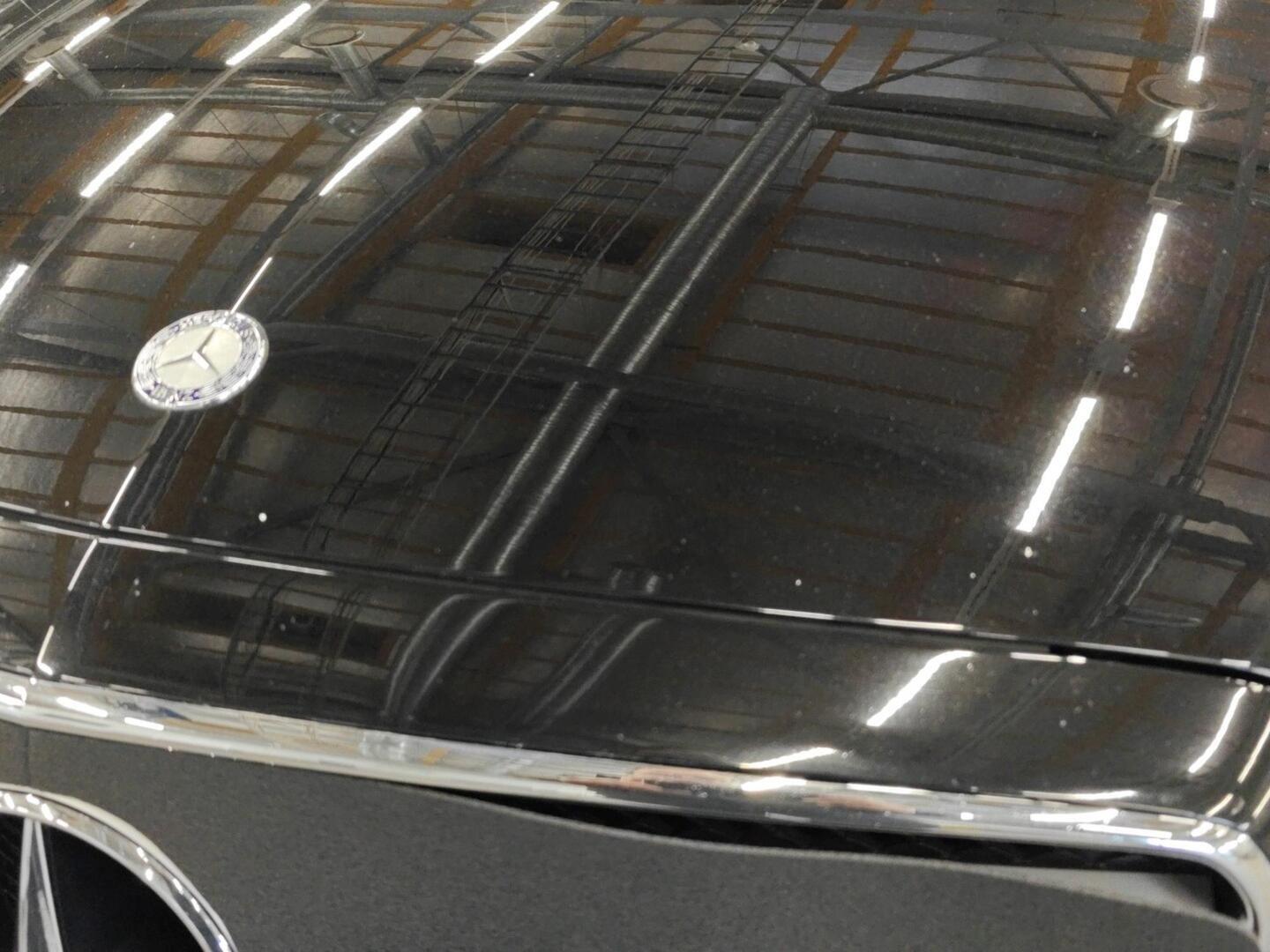 MERCEDES-BENZ E 2015