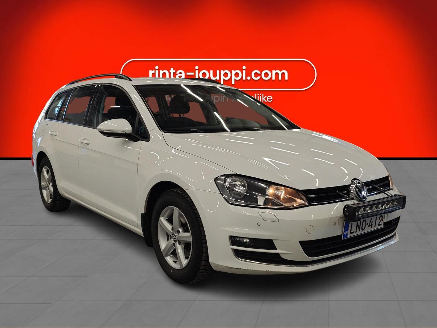 VOLKSWAGEN Golf 2016