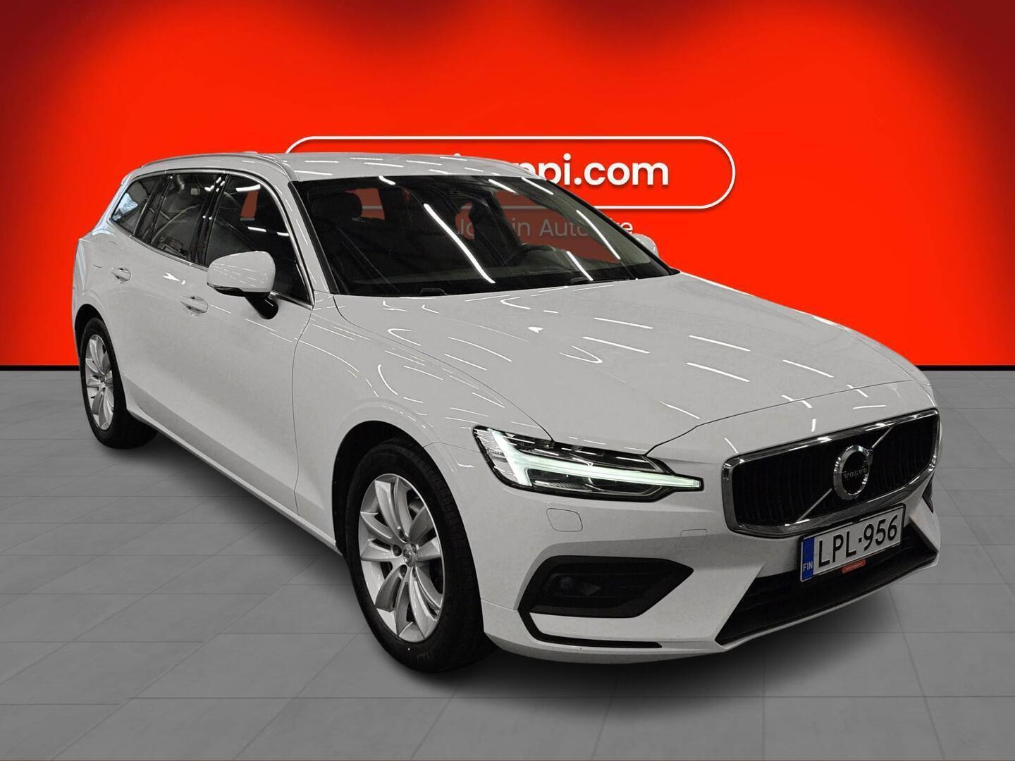 VOLVO V60 2021