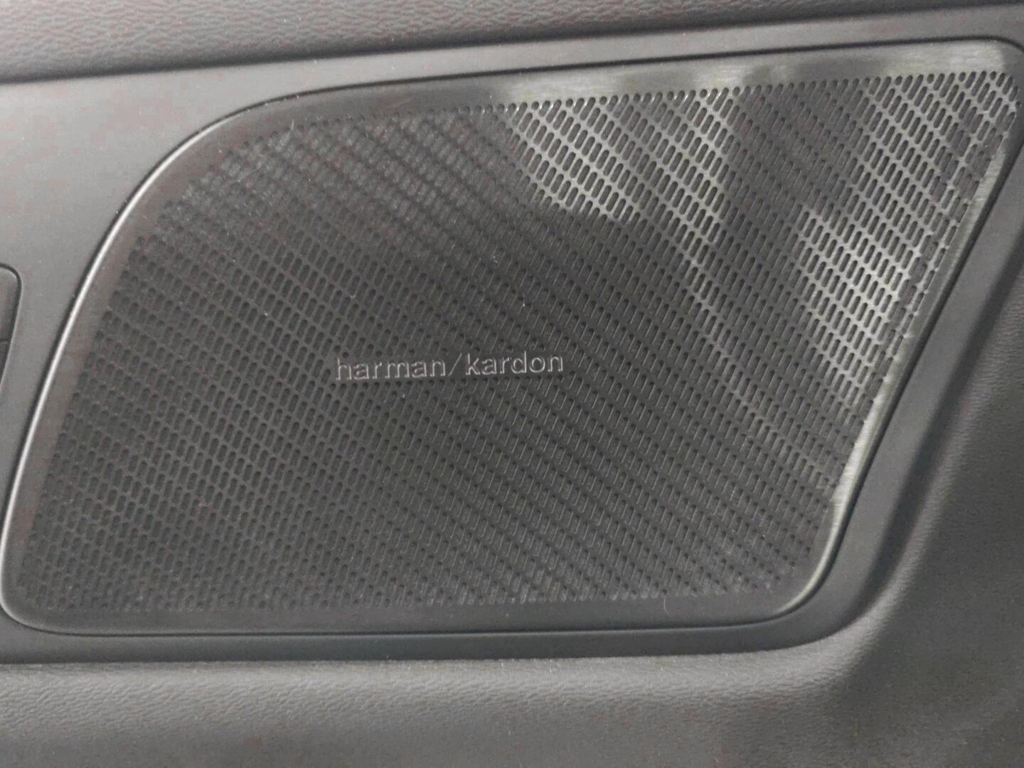VOLVO V60 2021