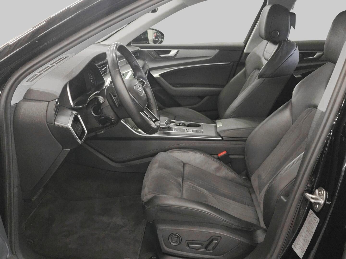 AUDI A6 allroad quattro 2023