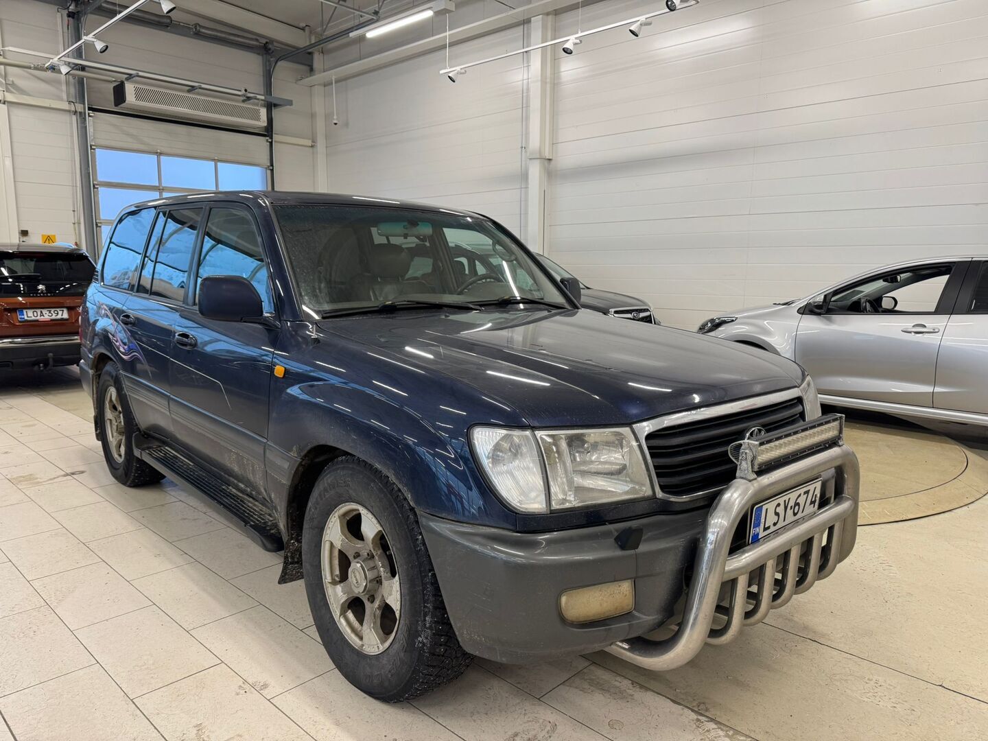 TOYOTA Land Cruiser 2000