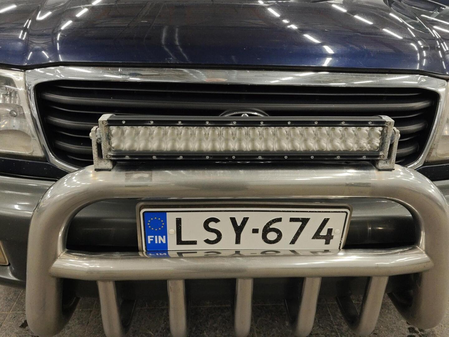 TOYOTA Land Cruiser 2000