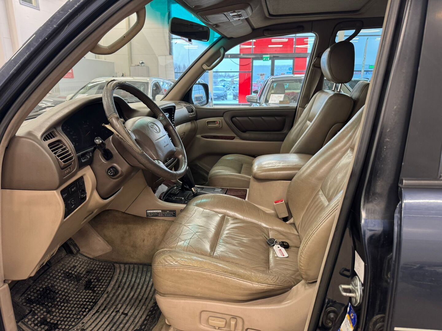 TOYOTA Land Cruiser 2000