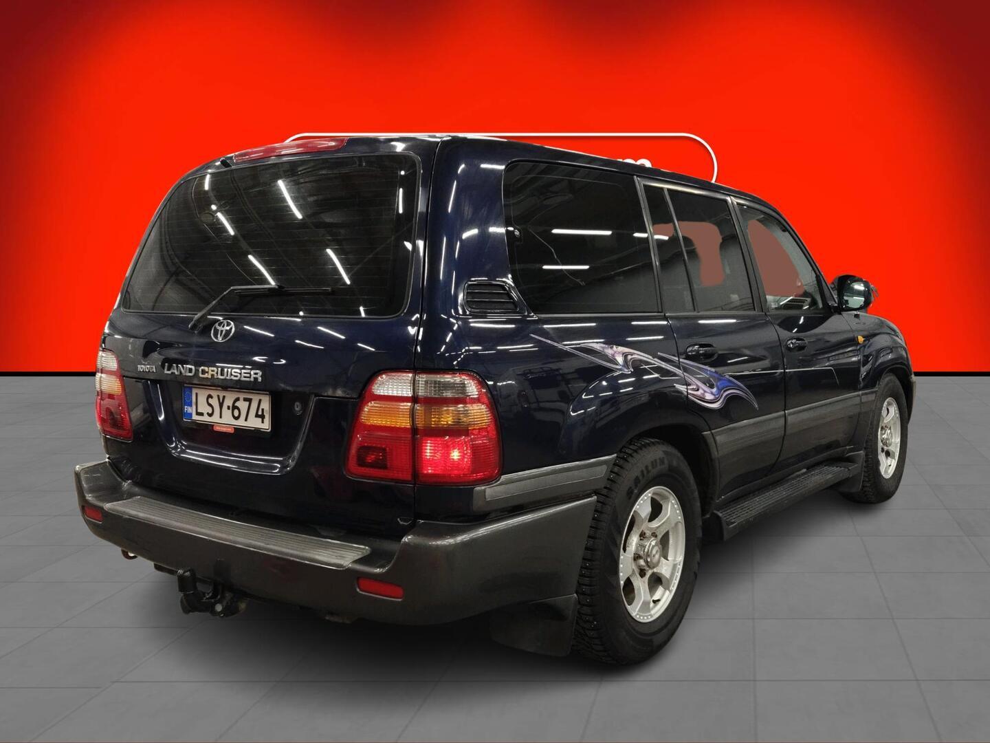 TOYOTA Land Cruiser 2000