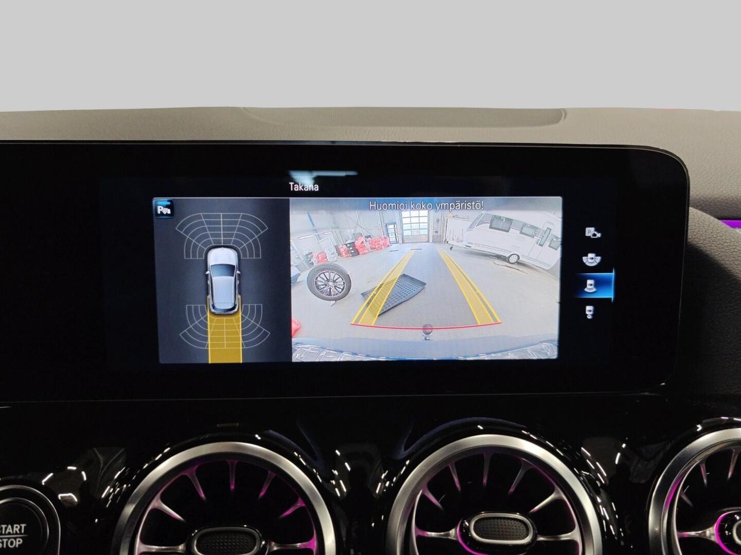 MERCEDES-BENZ EQA 2022