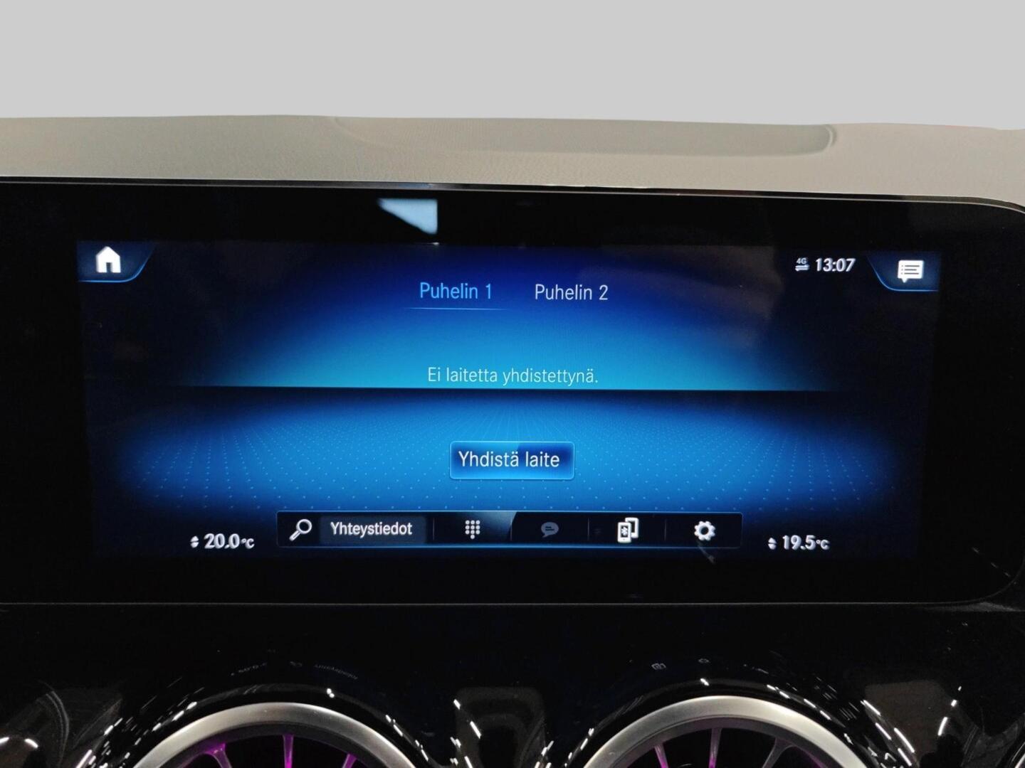 MERCEDES-BENZ EQA 2022