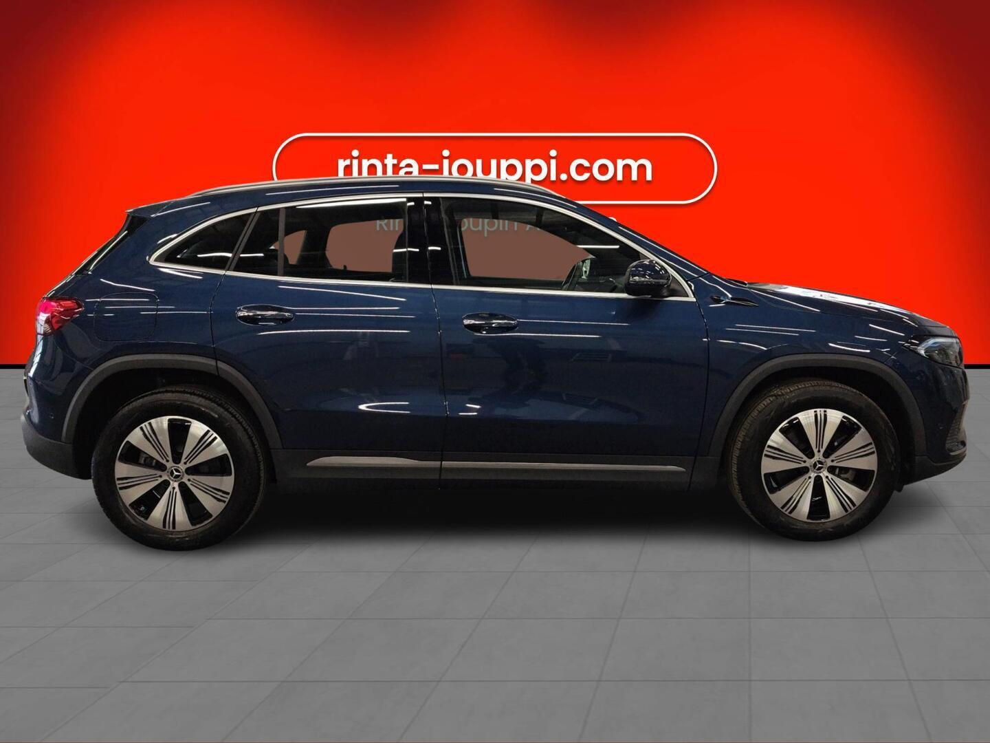MERCEDES-BENZ EQA 2022