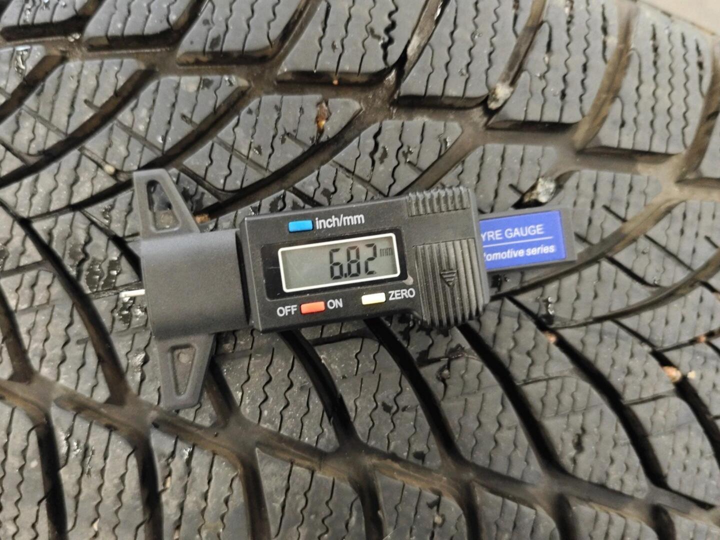 MERCEDES-BENZ EQA 2022
